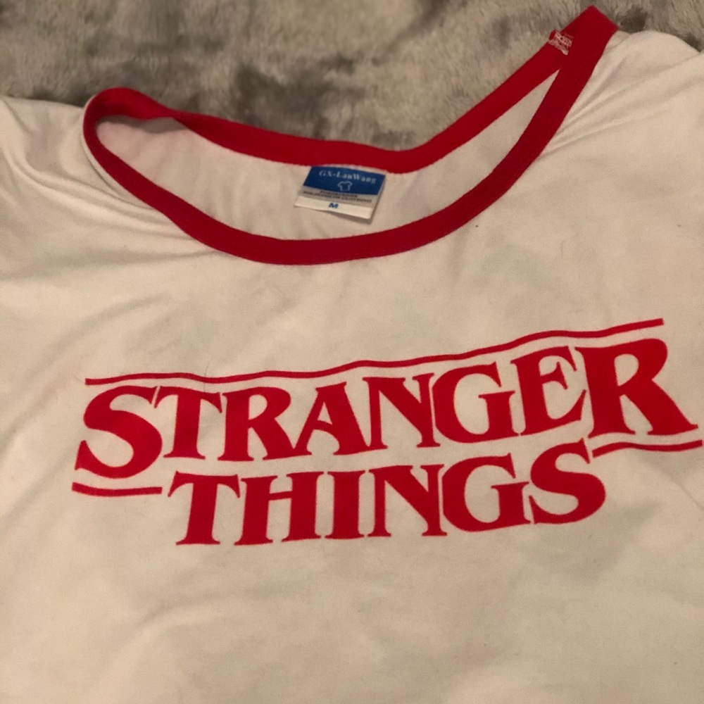 Stranger things tee - Picture 4 of 5